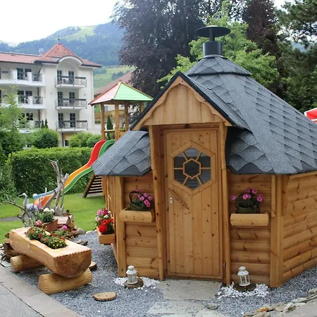 Rauscher Und Paracelsus Hotel 3*