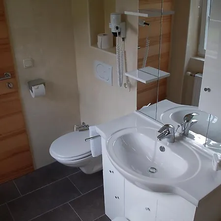 Rauscher - Naturteichparadies 酒店 巴特霍夫加施泰因