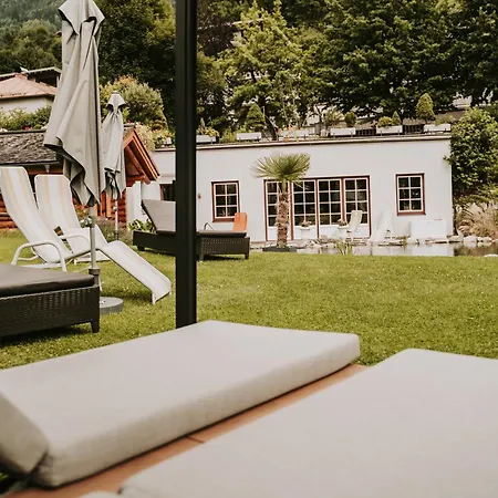 Hotel Rauscher - Naturteichparadies Bad Hofgastein