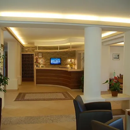 Rauscher Und Paracelsus Hotel