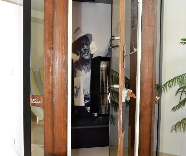 Rauscher - Naturteichparadies 酒店 3*