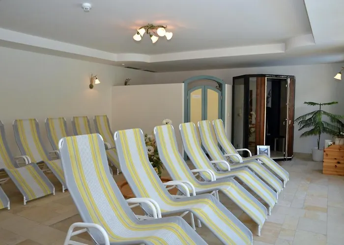 酒店 Rauscher - Naturteichparadies 巴特霍夫加施泰因